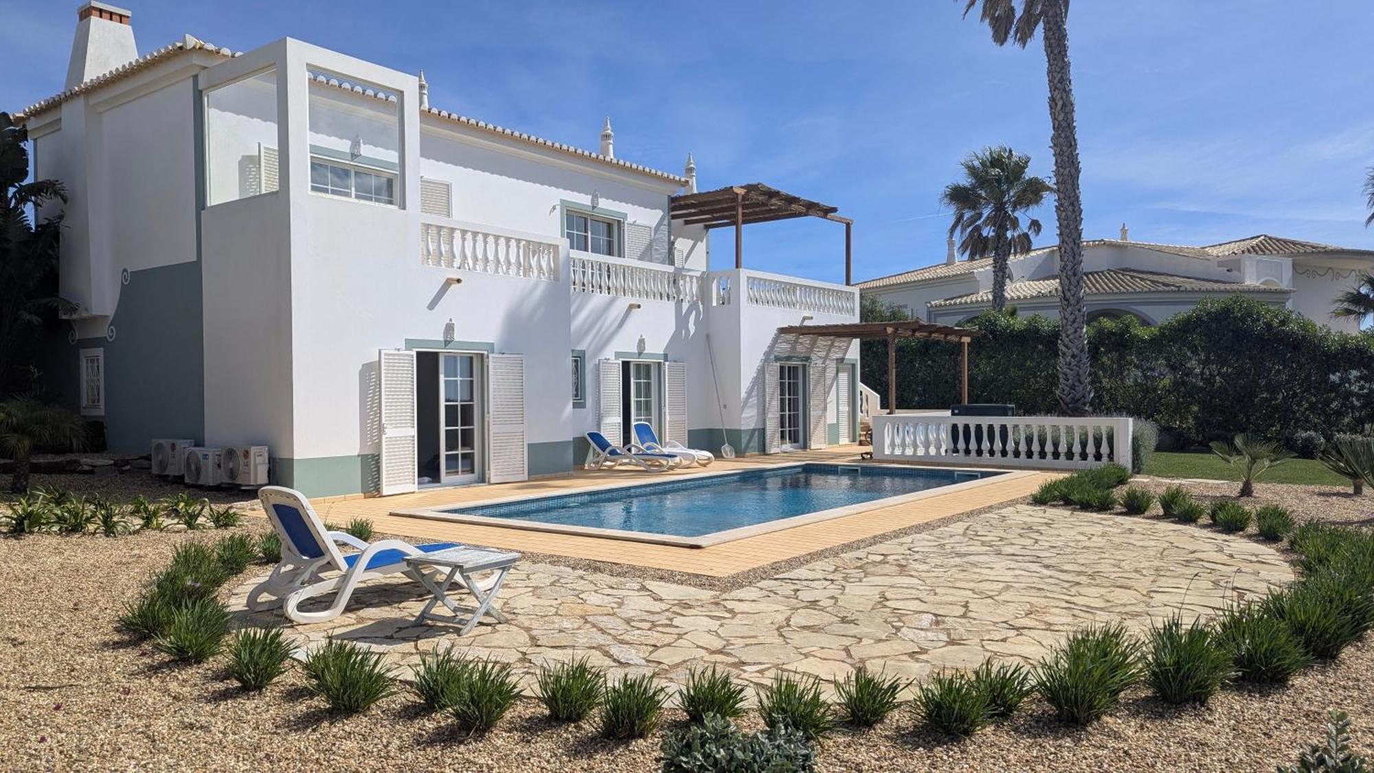 Stunning Villa With Pool & View Near Beach Budens Exterior foto